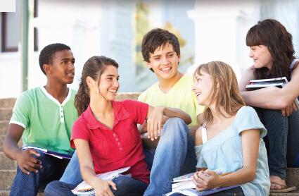 公立学校和国际学校有哪些不同?怎样选择?.jpg 公立学校和国际学校有哪些不同?怎样选择?.jpg